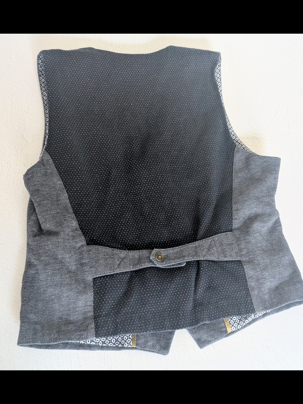 Ted Baker Navy and Gray Lined Vest - Picture 5 of 5
